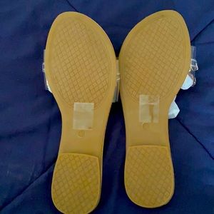 Sandle with rose gold colored stones